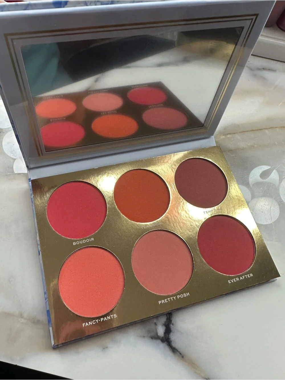 Jaclyn Hill Rouge Romance Blush Palette- Peach